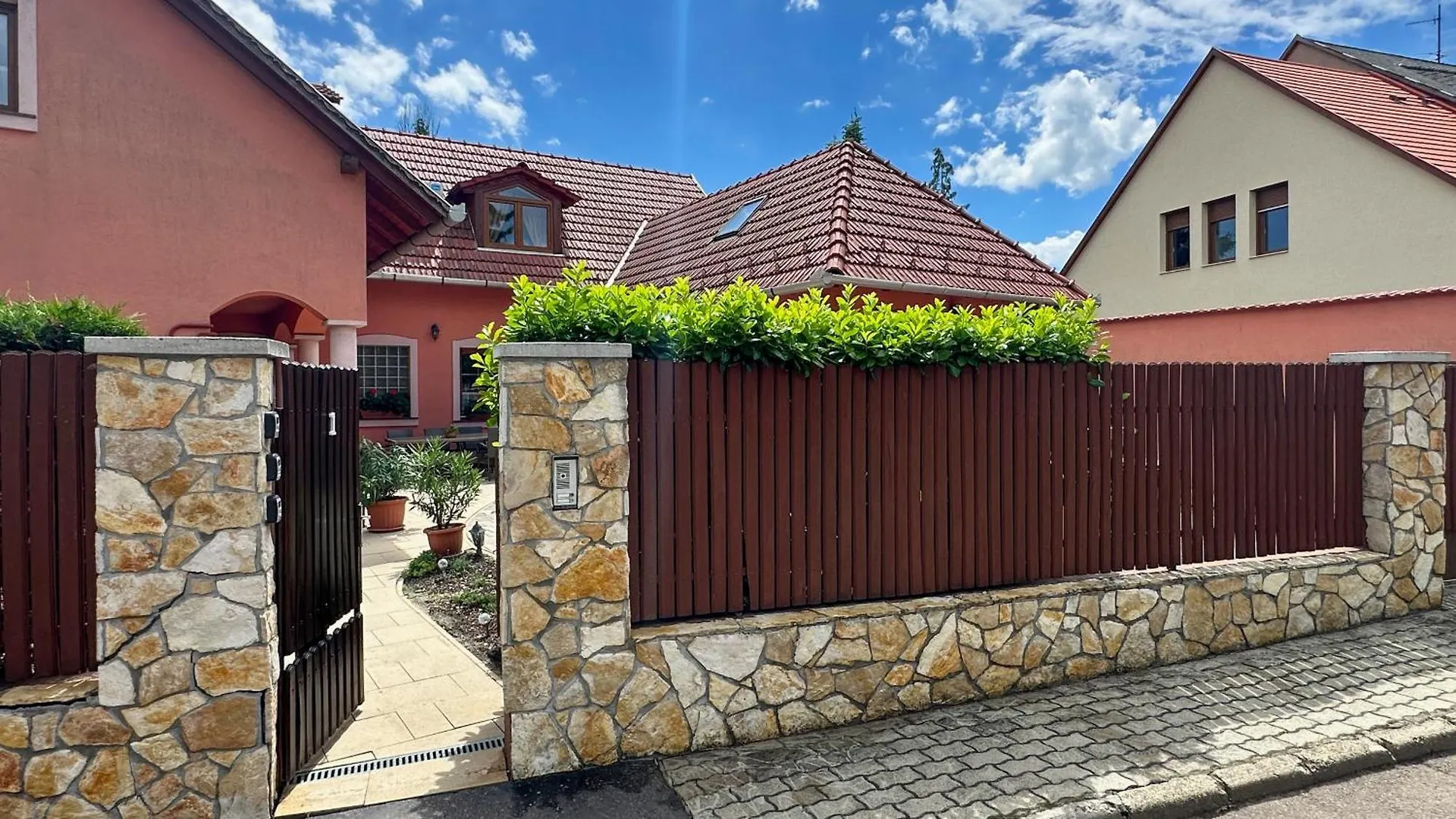 Apartment Honfoglalas Vendeghaz Eger Hungary